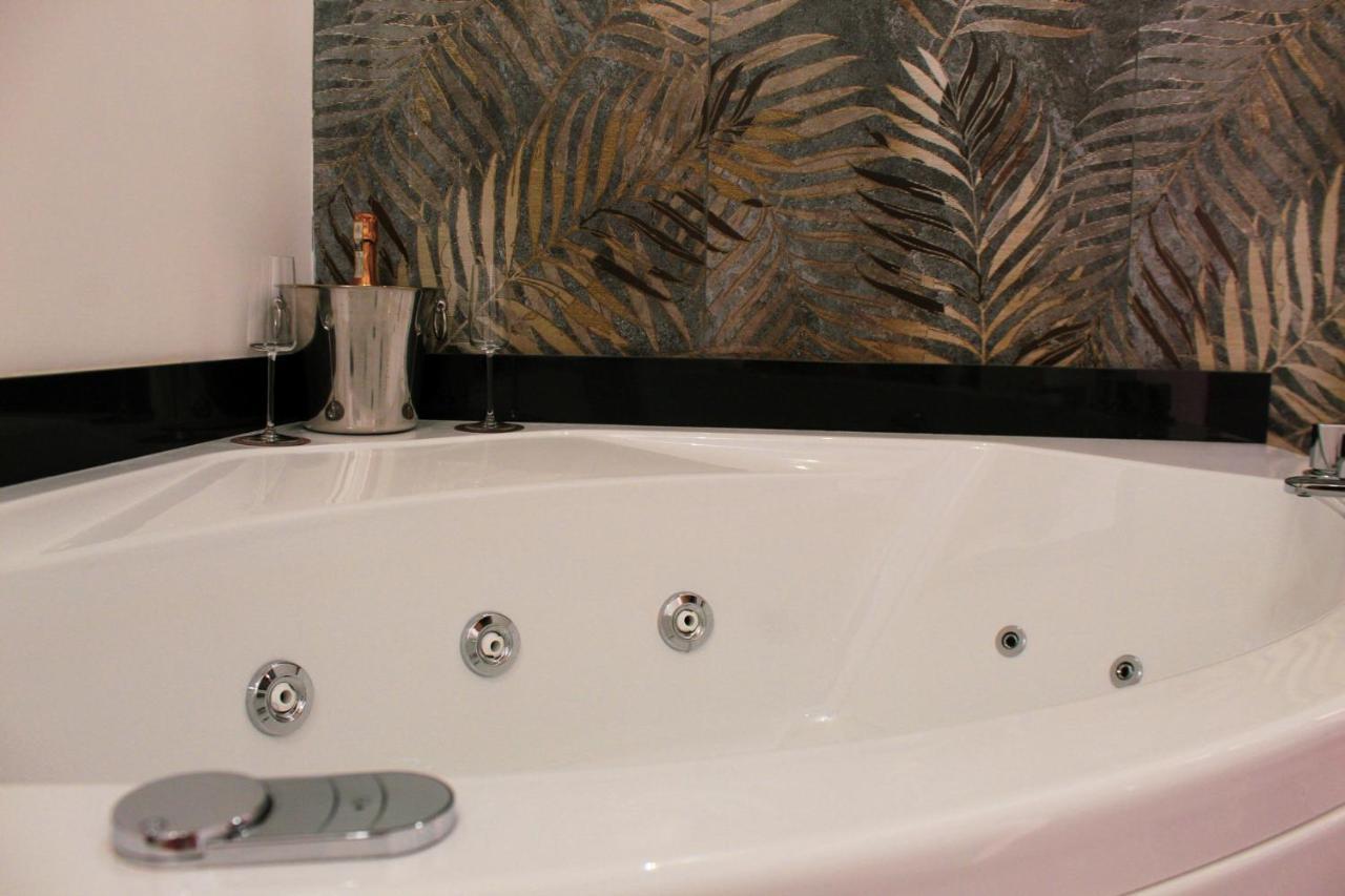 Lion Luxury Rooms Rzym Zewnętrze zdjęcie