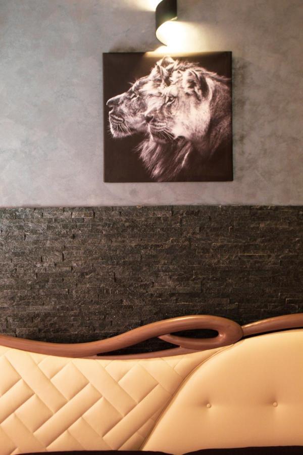 Lion Luxury Rooms Rzym Zewnętrze zdjęcie